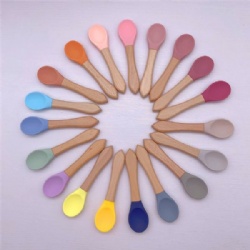 Wellrise Silicone Baby Spoon With Wooden HandleWe